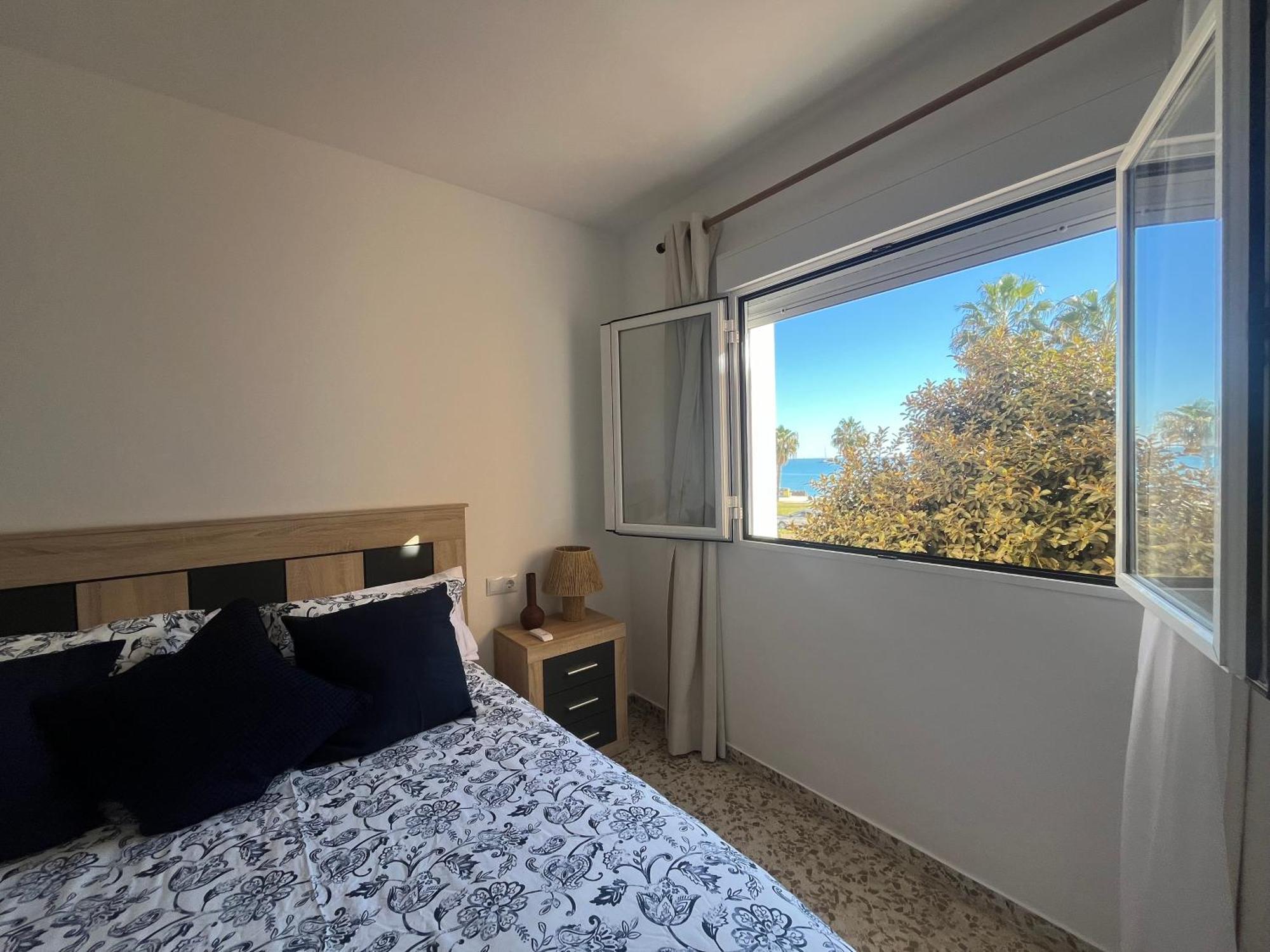 Love Rent4 Malaga Huelin ภายนอก รูปภาพ