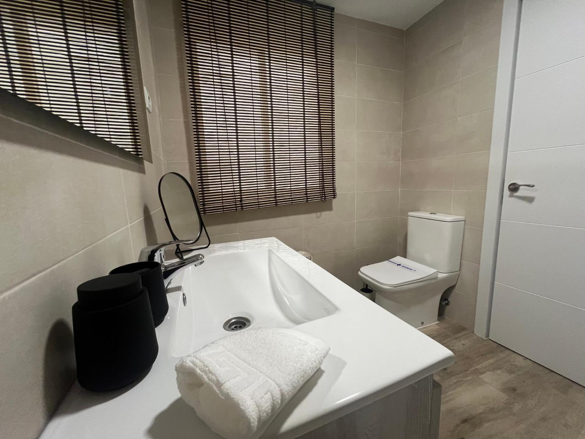 Love Rent4 Malaga Huelin ภายนอก รูปภาพ