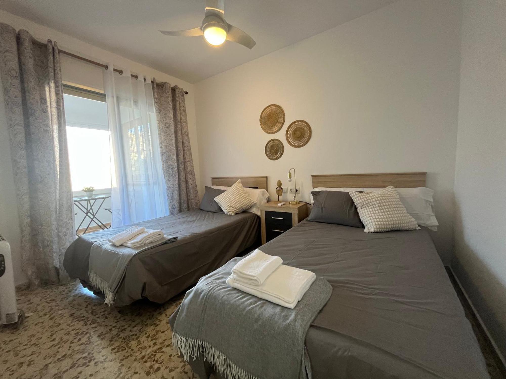 Love Rent4 Malaga Huelin ภายนอก รูปภาพ