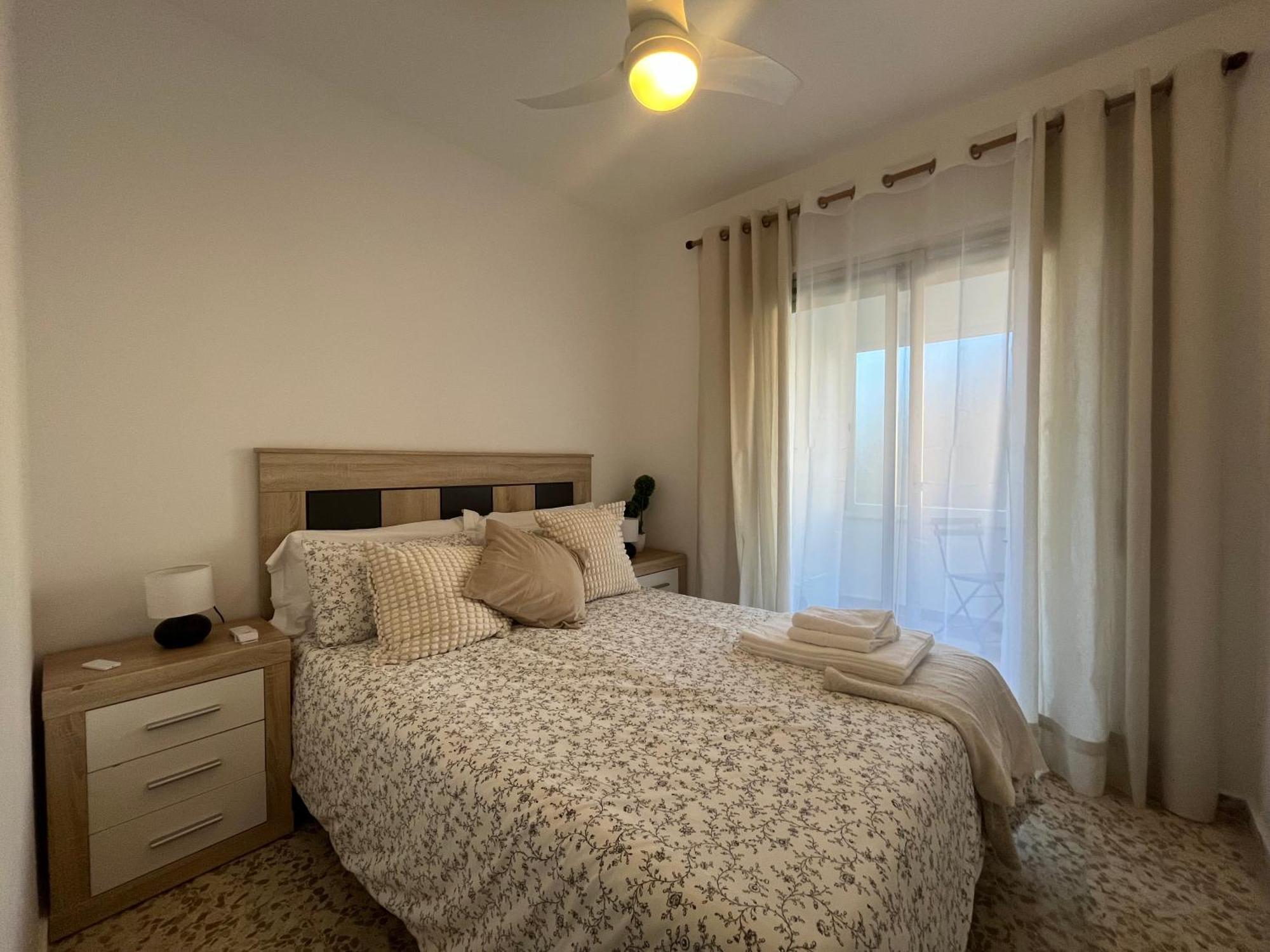 Love Rent4 Malaga Huelin ภายนอก รูปภาพ