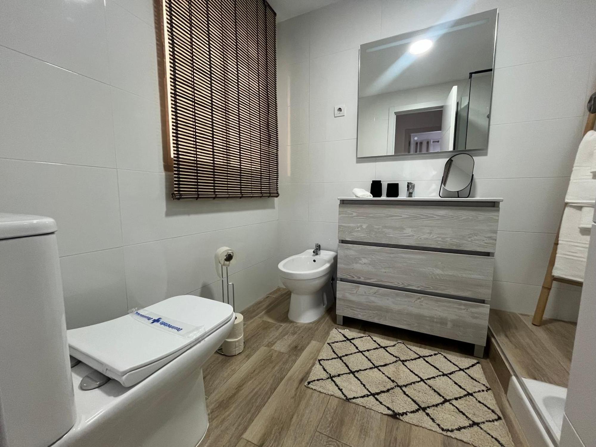 Love Rent4 Malaga Huelin ภายนอก รูปภาพ